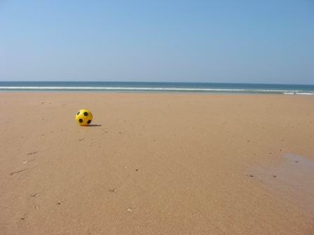 ballon jaune