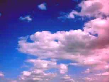 des nuages roses